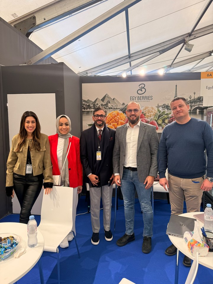 The Egy Berries team with a visiting buyer at Hall 6A, Booth F001, SIAL Paris 2026